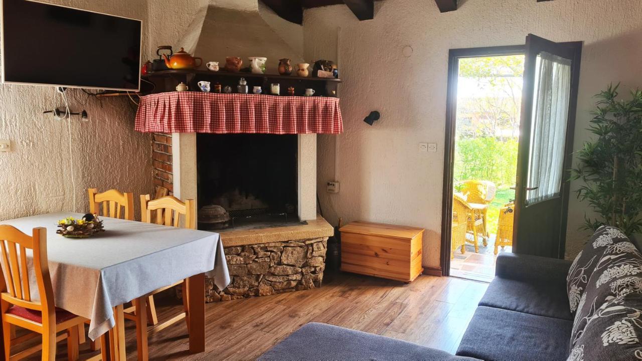 Apartman Kos Rosini Екстер'єр фото