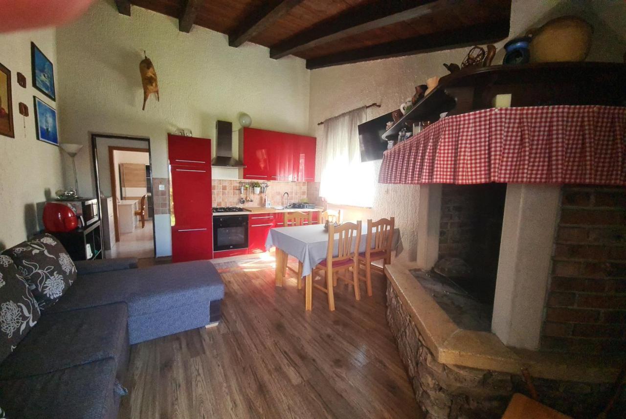 Apartman Kos Rosini Екстер'єр фото